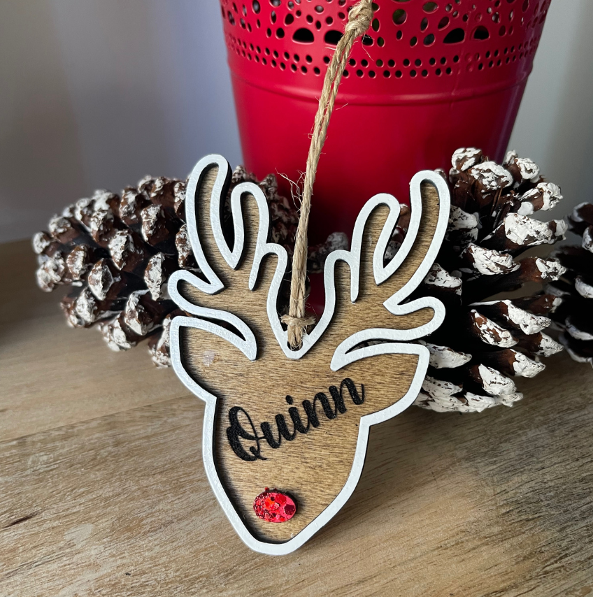 Personalised-reindeer-tree-hanging-decorarion1.png